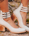 Vanessa™| Vintage Pumps