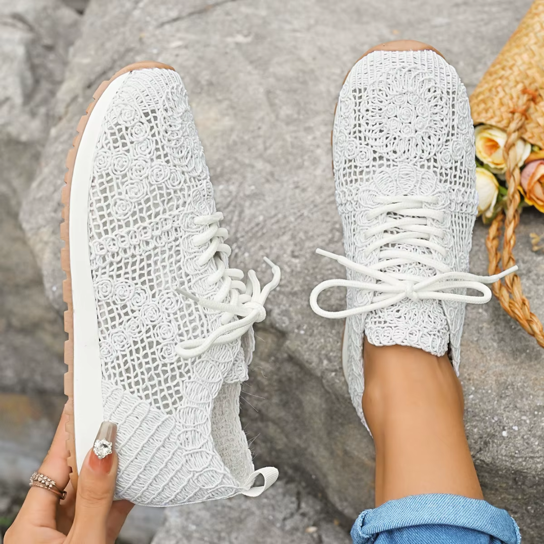 Ferana™| Orthopedic Lace Sneakers