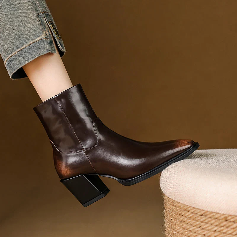 Quinara™| Vintage Short Boots