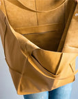 Muller™| Oversized Leather Bag